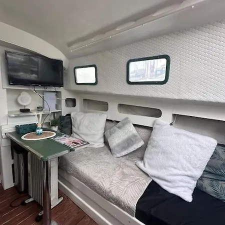 Le Spot Sur L Eau Apartment *